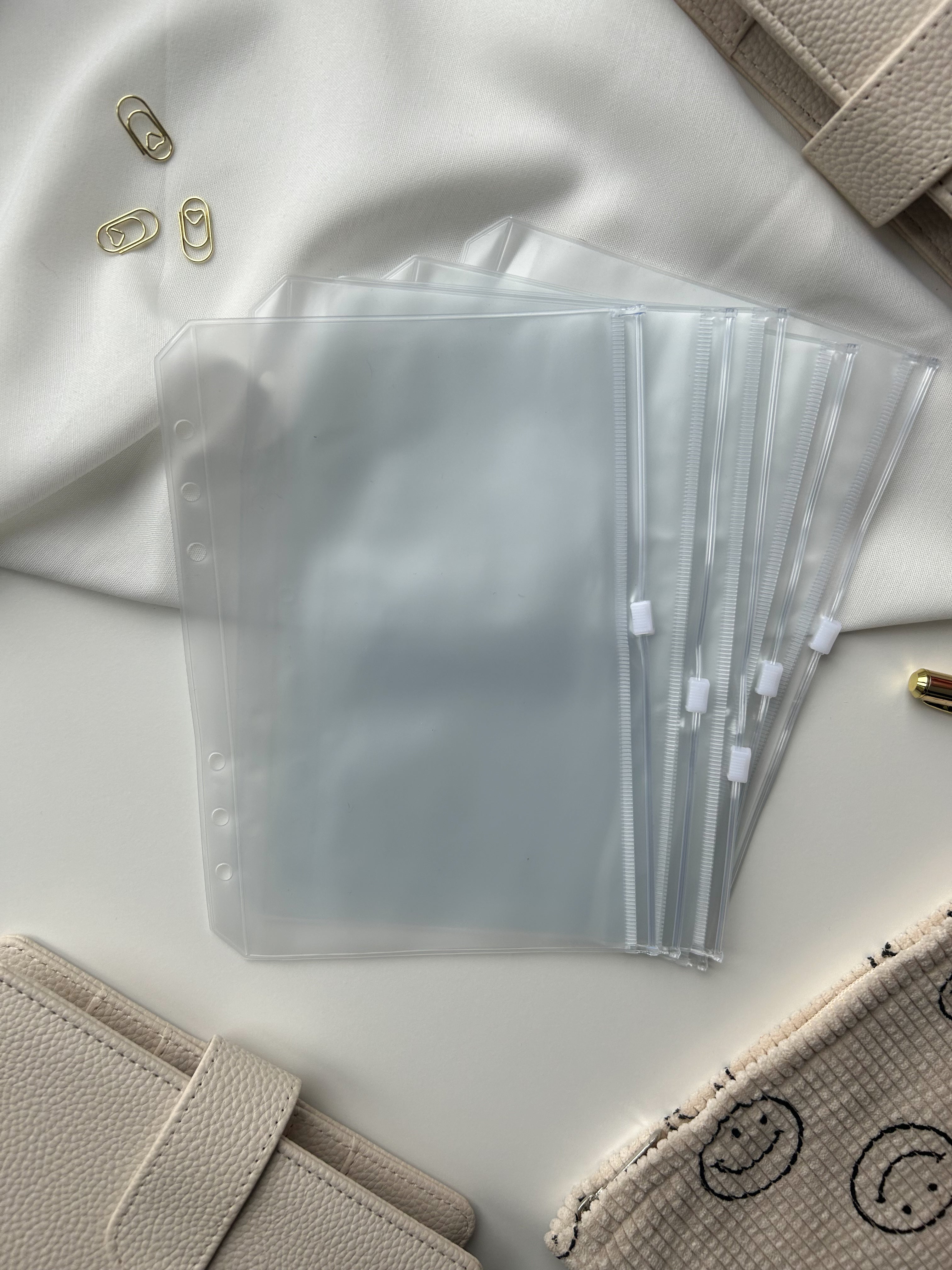 Recycelbare Papierdokumente Beigefügte Geldbörsen - Bedruckt Recycelbare Papierdokumente Beigefügte Geldbörsen - Bedruckt